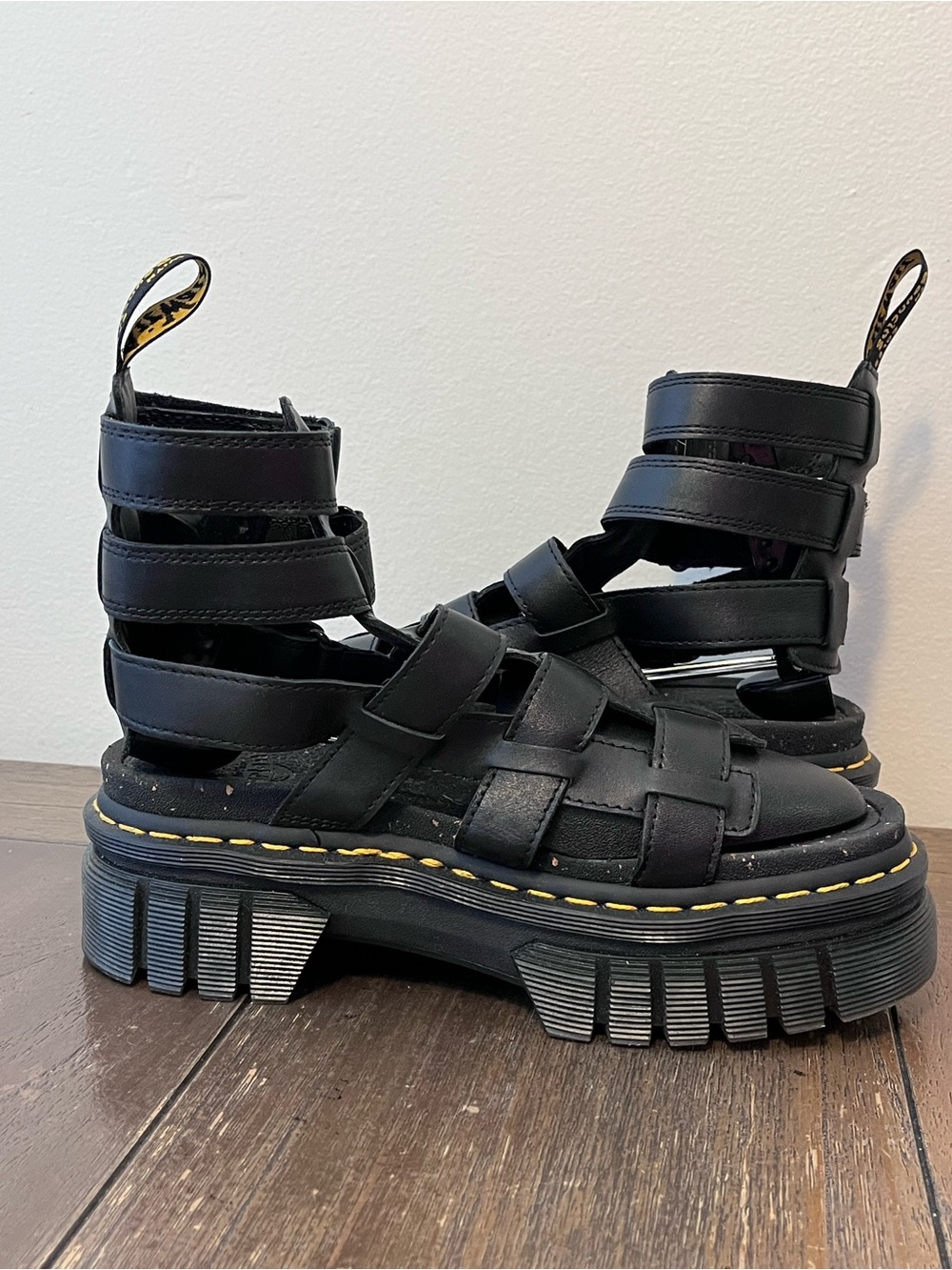 Dr. Martens Ricki Gladiator Black Platform Sandals Womens size 8 - Picture 4 of 11